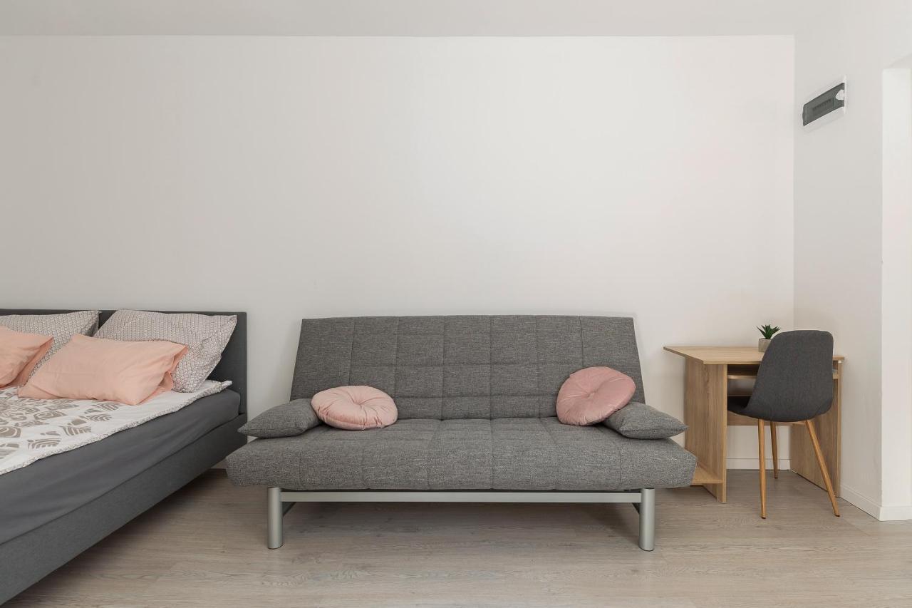 Apartments Berni Ljubljana Extérieur photo
