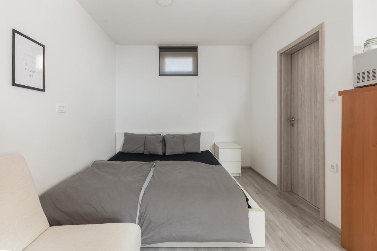 Apartments Berni Ljubljana Extérieur photo