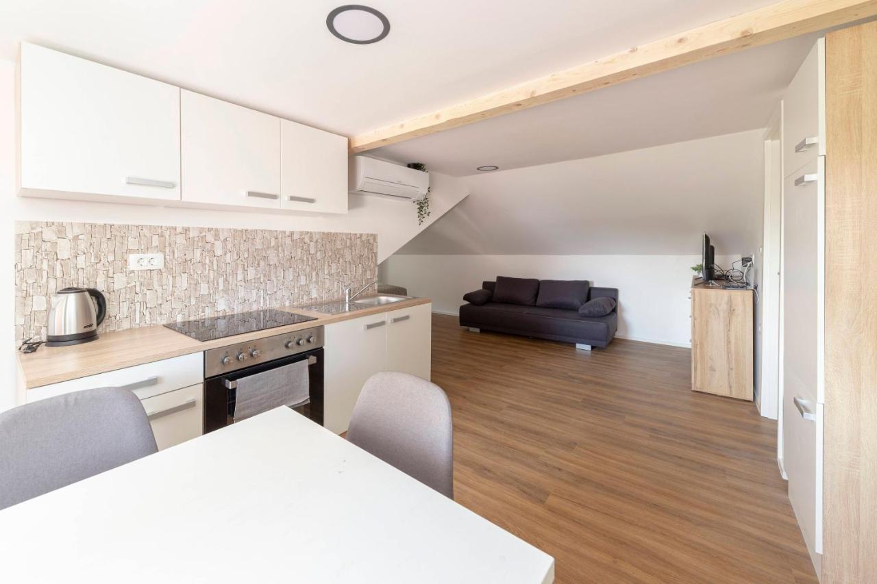 Apartments Berni Ljubljana Extérieur photo